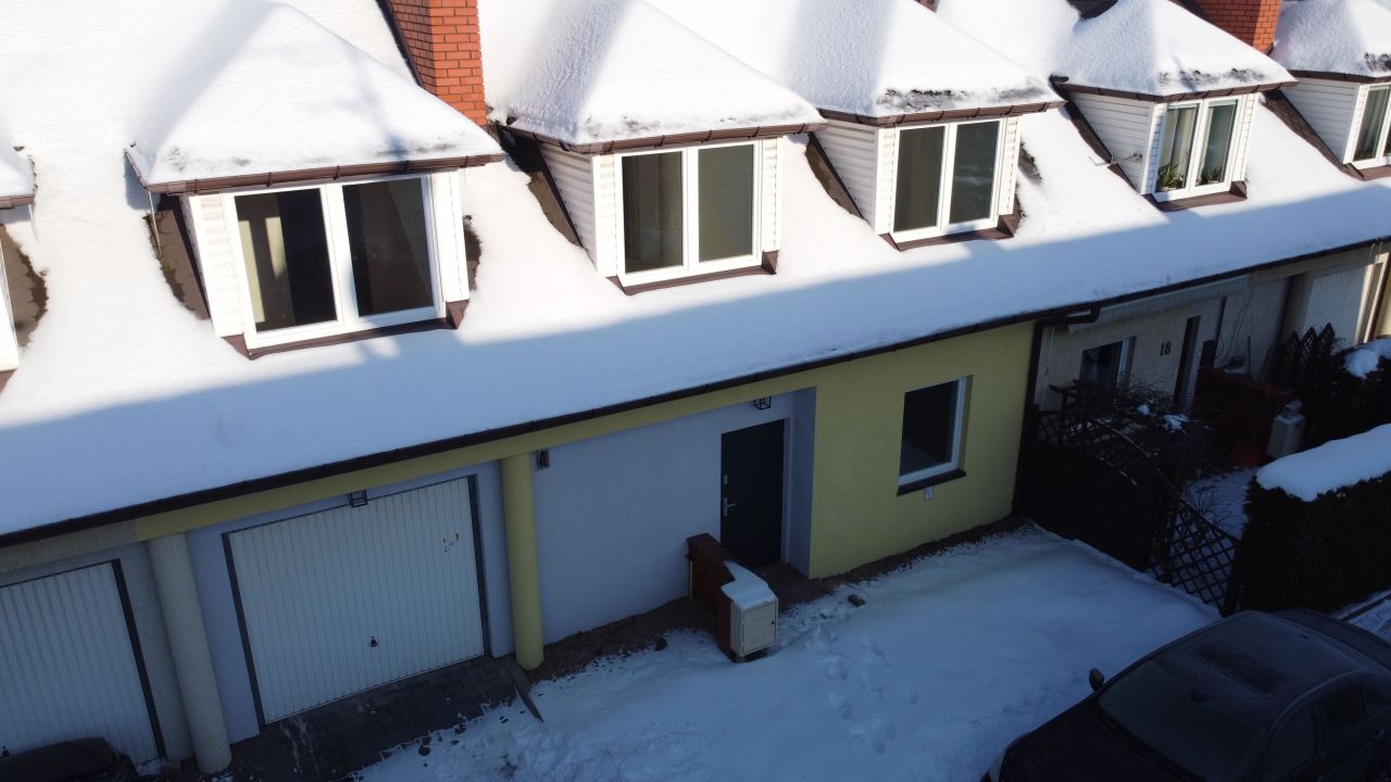 dom szeregowy, 4 pokoje Warszawa Wawer, ul. Zwoleńska. Zdjęcie 2