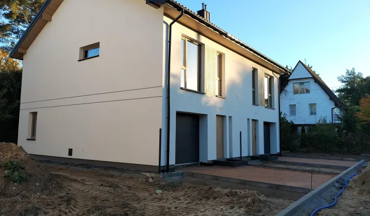 bliźniak, 4 pokoje Pilawa