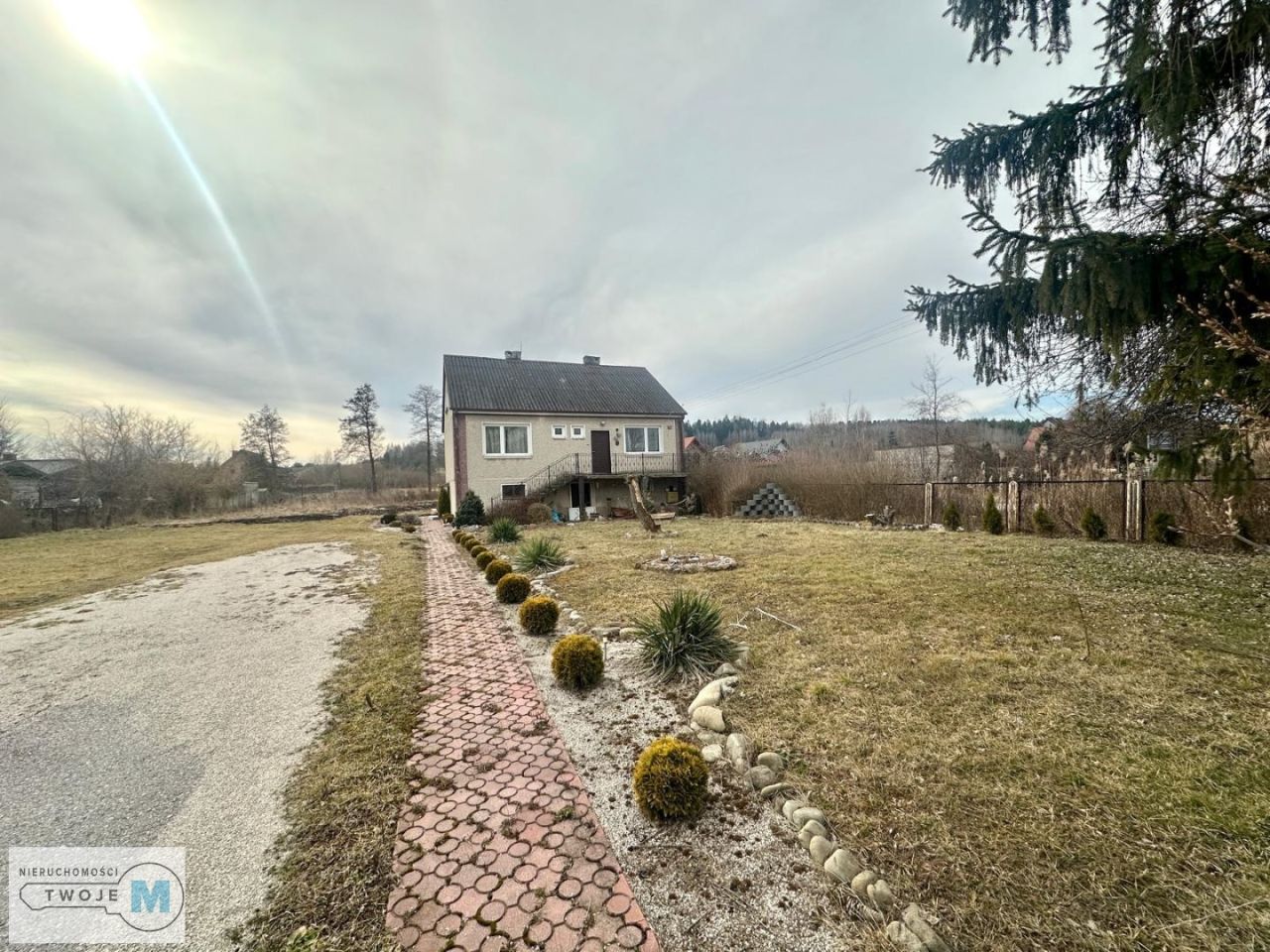 dom wolnostojący, 5 pokoi Morawica. Zdjęcie 5