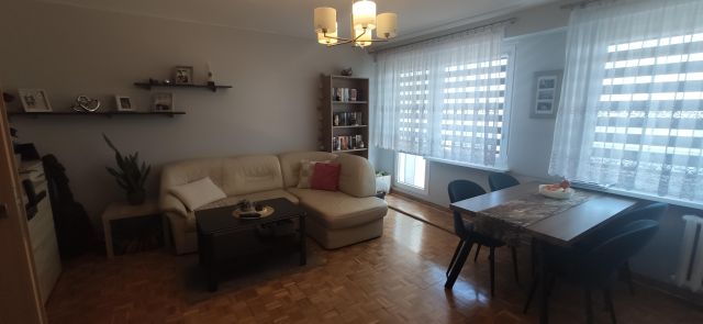 Mieszkanie 2-pokojowe Bełchatów, Os. Okrzei. Zdjęcie 1