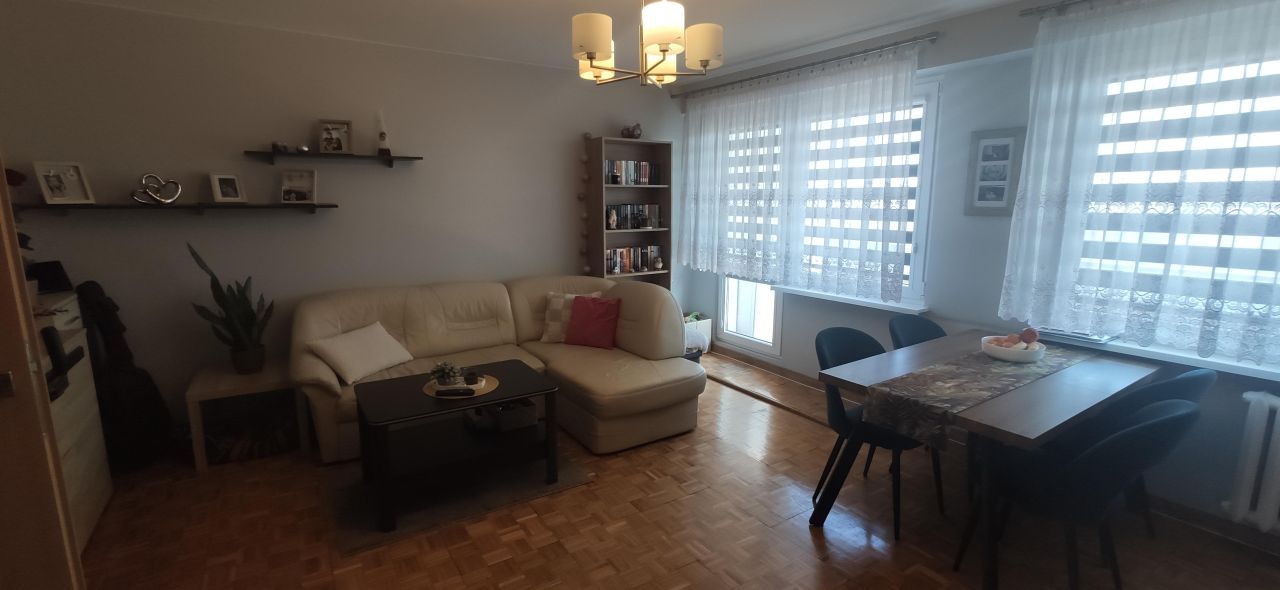 Mieszkanie 2-pokojowe Bełchatów, Os. Okrzei. Zdjęcie 1