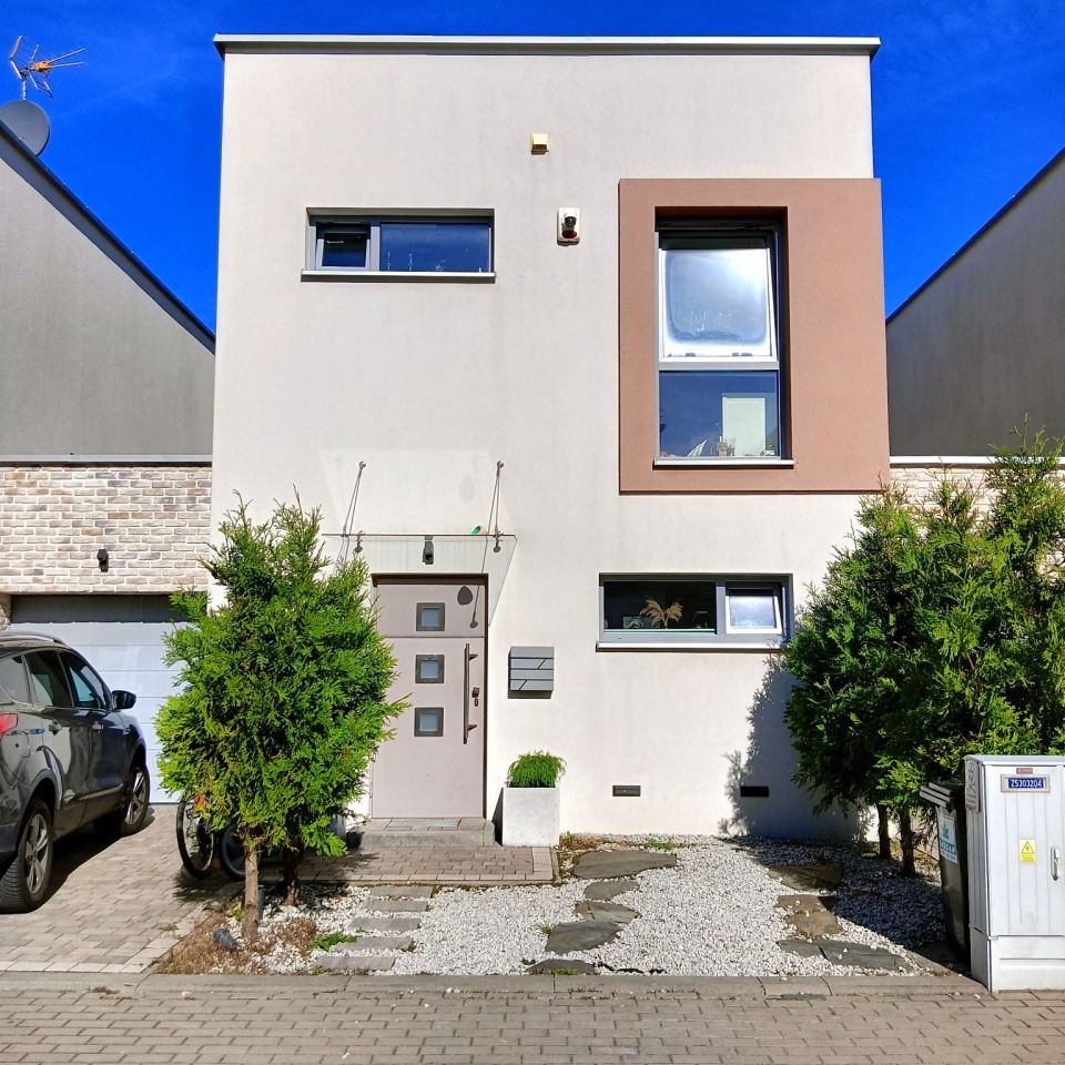 dom szeregowy, 4 pokoje Nowe Bielice. Zdjęcie 1