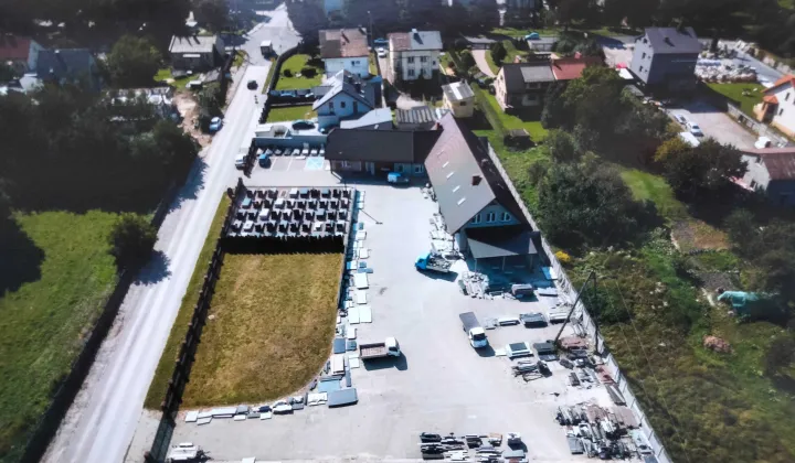 Hala/magazyn Jędrzejów, ul. Klasztorna