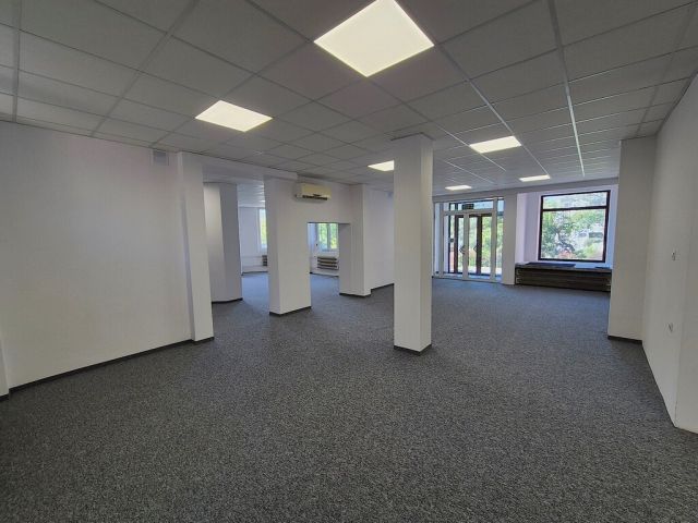 Lokal Warszawa Praga-Północ, ul. 11 Listopada. Zdjęcie 2