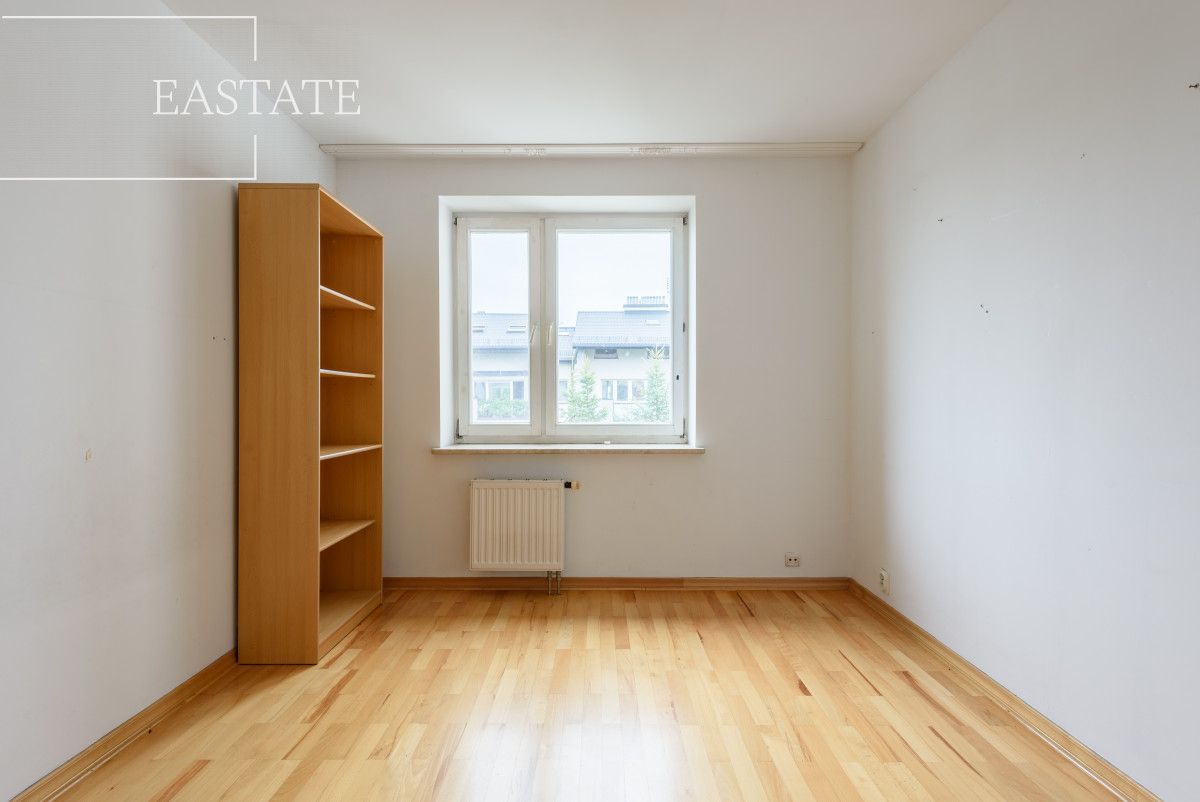 Mieszkanie 4-pokojowe Warszawa Wesoła, ul. Biesiadna. Zdjęcie 3