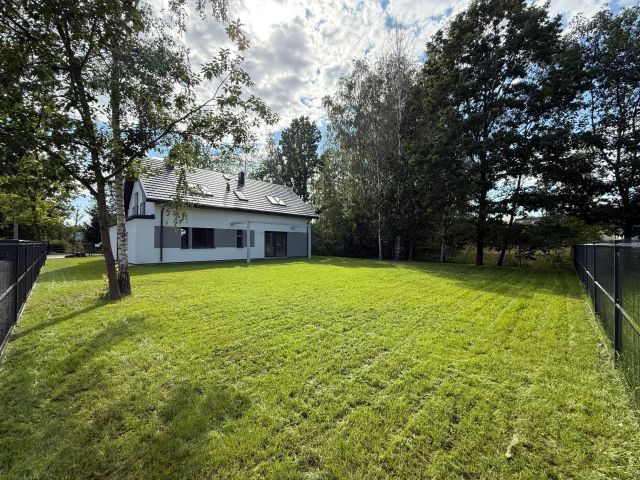 dom wolnostojący, 4 pokoje Złotokłos, ul. 3 Maja. Zdjęcie 7