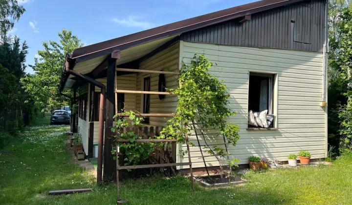 dom letniskowy, 2 pokoje Wola Cyrusowa-Kolonia