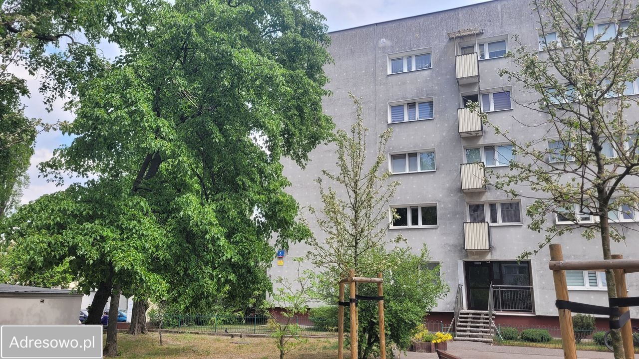 Mieszkanie 3-pokojowe Warszawa Bielany, ul. Starej Baśni. Zdjęcie 1