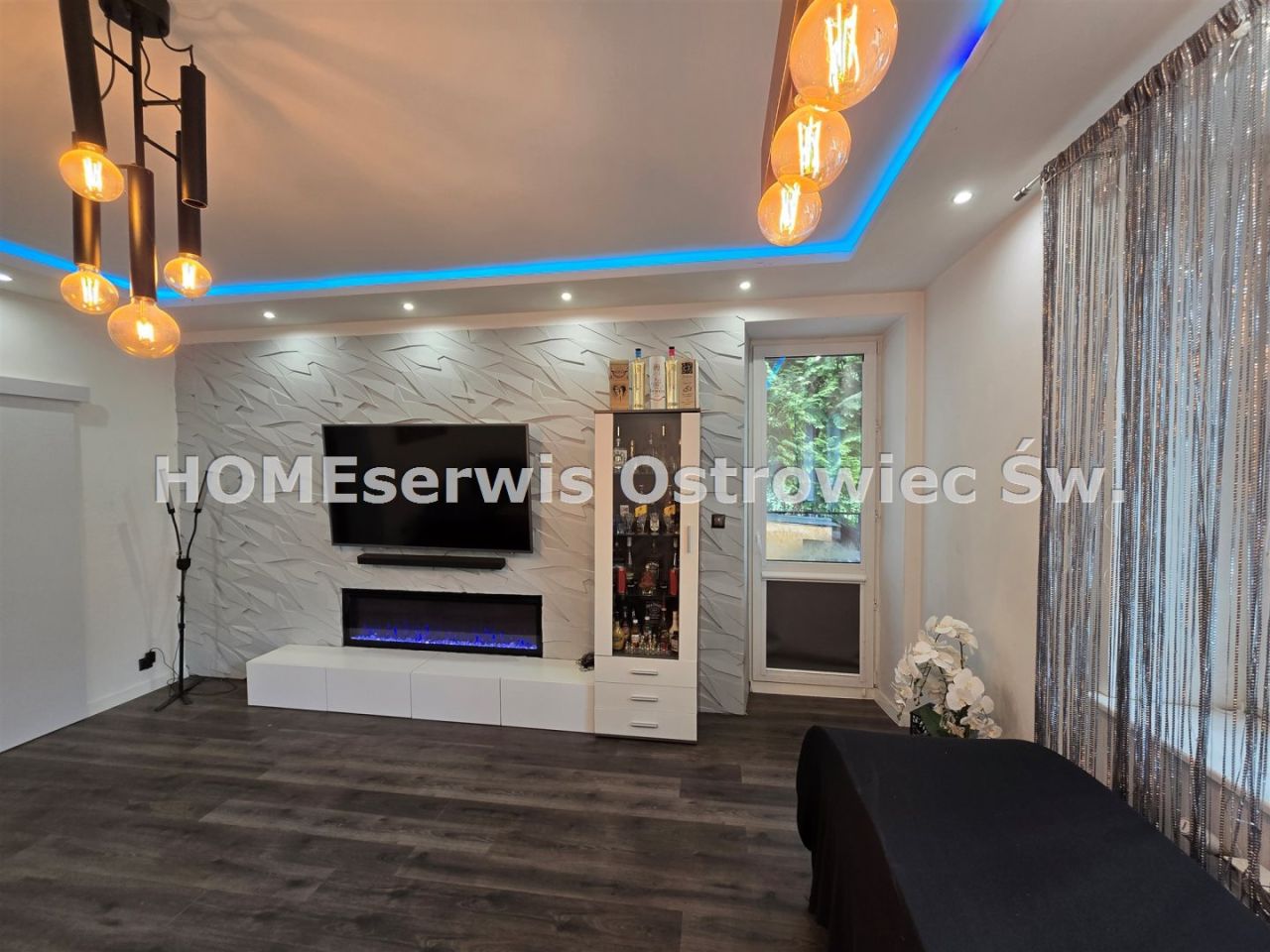 kamienica Ostrowiec Świętokrzyski Centrum, ul. Sławomira Czerwińskiego. Zdjęcie 7