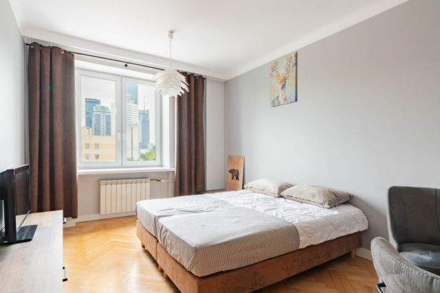 Mieszkanie 3-pokojowe Warszawa Śródmieście, al. Jana Pawła II. Zdjęcie 3