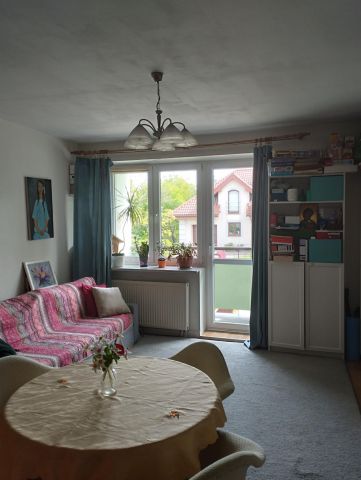 Mieszkanie 3-pokojowe Mysiadło, ul. Kwiatowa. Zdjęcie 1