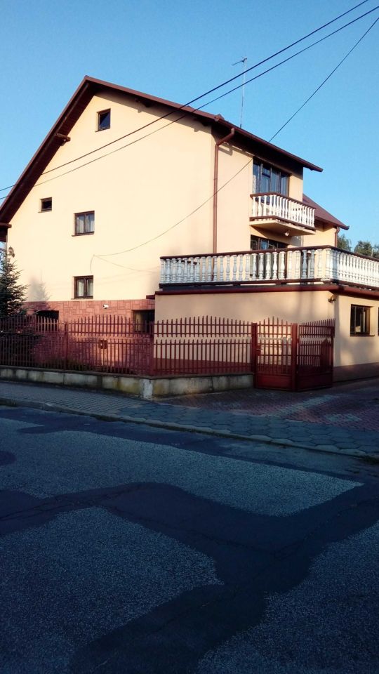 dom wolnostojący Skierniewice, ul. Rawska. Zdjęcie 2