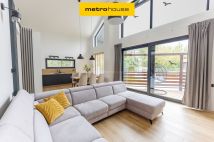 dom wolnostojący, 3 pokoje Łacha