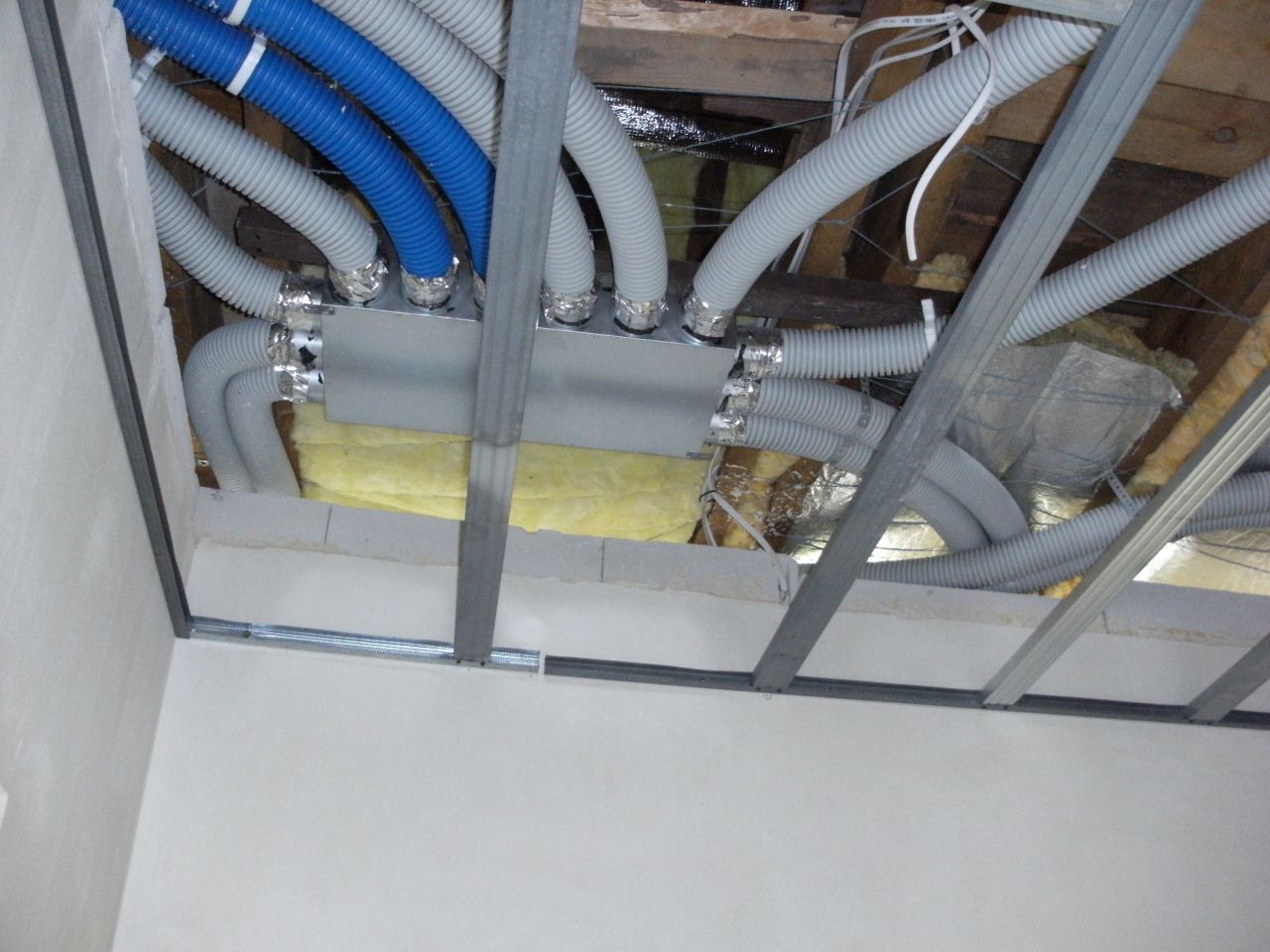 dom wolnostojący, 5 pokoi Pierzchnianka. Zdjęcie 6