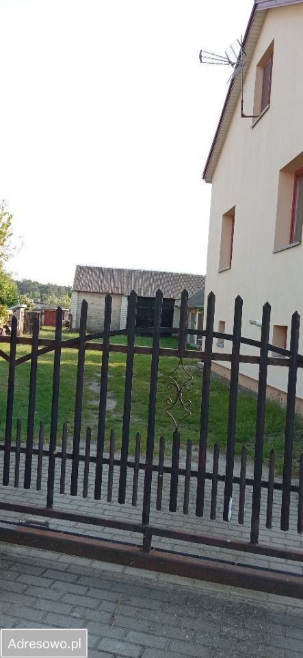 dom wolnostojący, 3 pokoje Ujrzanów. Zdjęcie 2