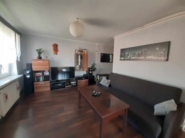 Mieszkanie 2-pokojowe Łazy, ul. Jesionowa. Zdjęcie 1