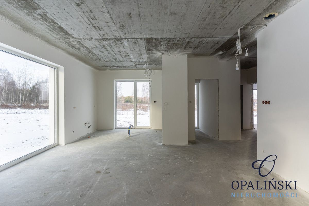 dom wolnostojący, 4 pokoje Brzóza Królewska. Zdjęcie 2