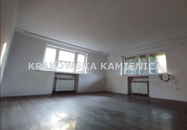 Mieszkanie 3-pokojowe Kraków Swoszowice, ul. Wiktora Zina. Zdjęcie 1