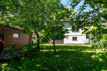 dom wolnostojący, 2 pokoje Łazy. Zdjęcie 4