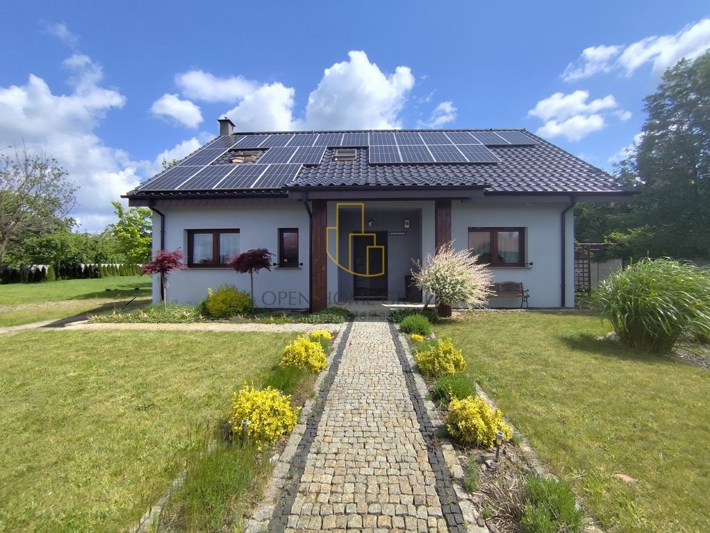 dom wolnostojący, 6 pokoi Ratowice, ul. Chabrowa. Zdjęcie 2