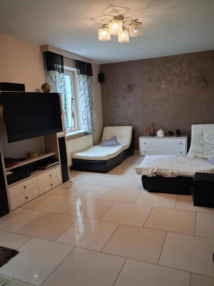 dom wolnostojący, 4 pokoje Łomianki, ul. Łąkowa