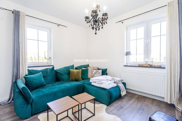 dom wolnostojący, 6 pokoi Wietrzychowice. Zdjęcie 14