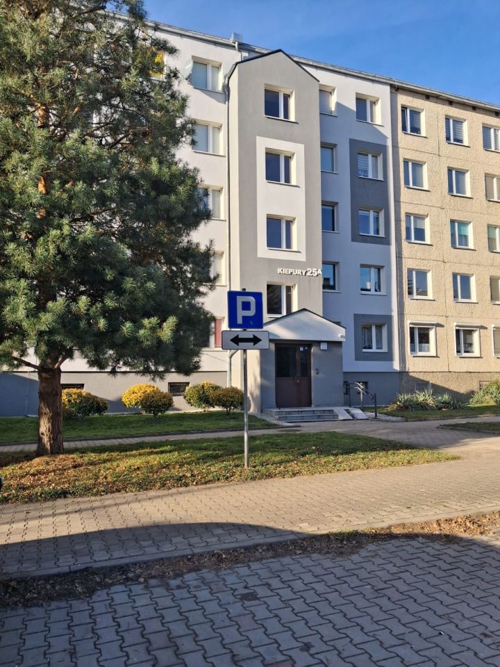 Mieszkanie 1-pokojowe Jelenia Góra Zabobrze, ul. Jana Kiepury. Zdjęcie 2