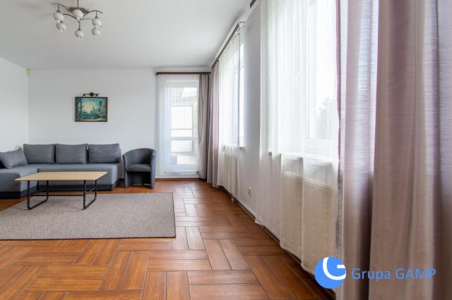 Mieszkanie 4-pokojowe Kraków, ul. Malwowa. Zdjęcie 2