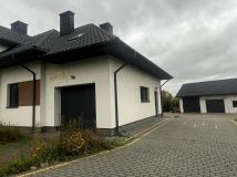 dom wolnostojący Czerników Opatowski. Zdjęcie 2