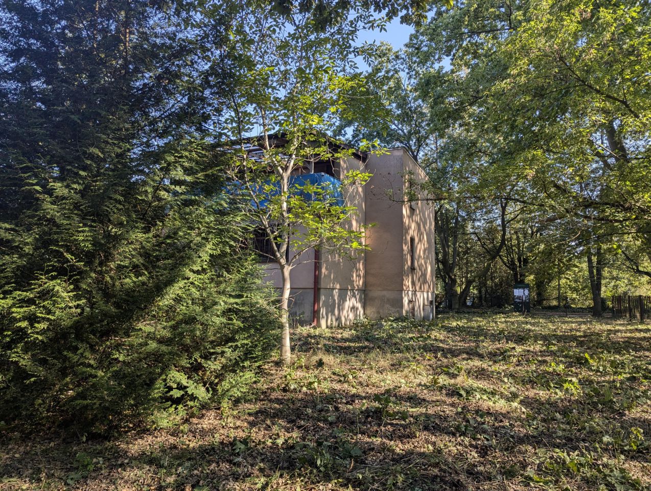 dom wolnostojący, 6 pokoi Podkowa Leśna, ul. Błońska. Zdjęcie 3