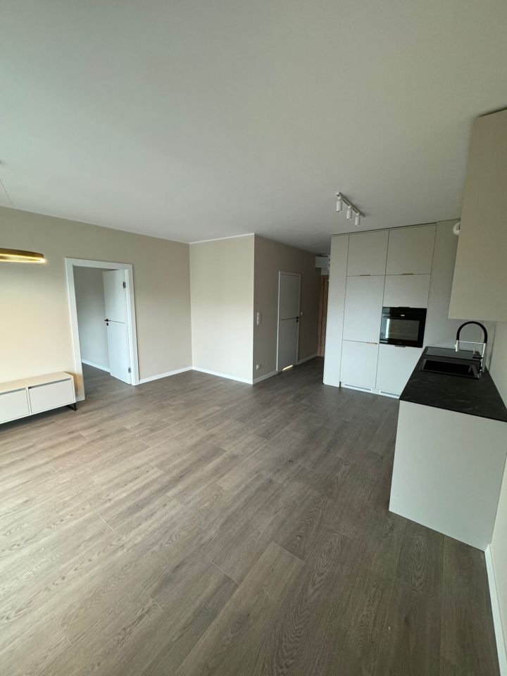 Mieszkanie 2-pokojowe Poznań Winiary, ul. Naramowicka. Zdjęcie 3