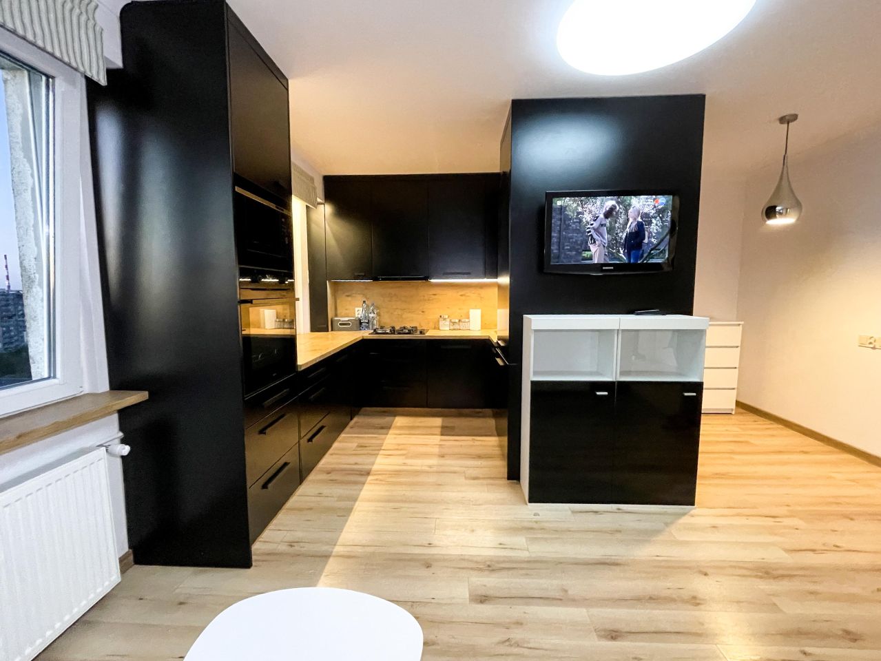 Mieszkanie 3-pokojowe Toruń Na Skarpie, ul. Konstytucji 3 Maja. Zdjęcie 1