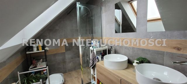 dom wolnostojący, 8 pokoi Wałbrzych Kozice, ul. Strzegomska. Zdjęcie 10