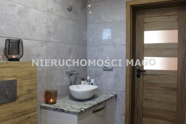 dom wolnostojący, 5 pokoi Kochanowice. Zdjęcie 17