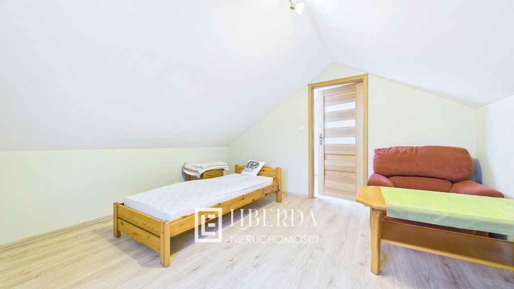 dom wolnostojący, 5 pokoi Biskupie-Kolonia. Zdjęcie 10