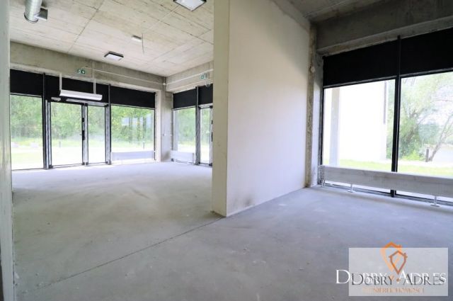 Lokal Rzeszów Drabinianka, ul. Eugeniusza Kwiatkowskiego. Zdjęcie 3