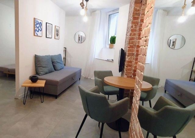 Mieszkanie 1-pokojowe Poznań Centrum, ul. Długa. Zdjęcie 1