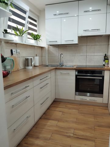 Mieszkanie 2-pokojowe Suwałki Centrum, os. Osiedle II. Zdjęcie 1