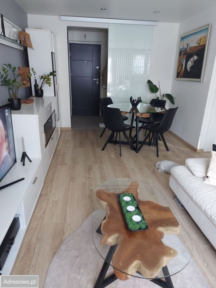 Mieszkanie 3-pokojowe Katowice Piotrowice. Zdjęcie 4