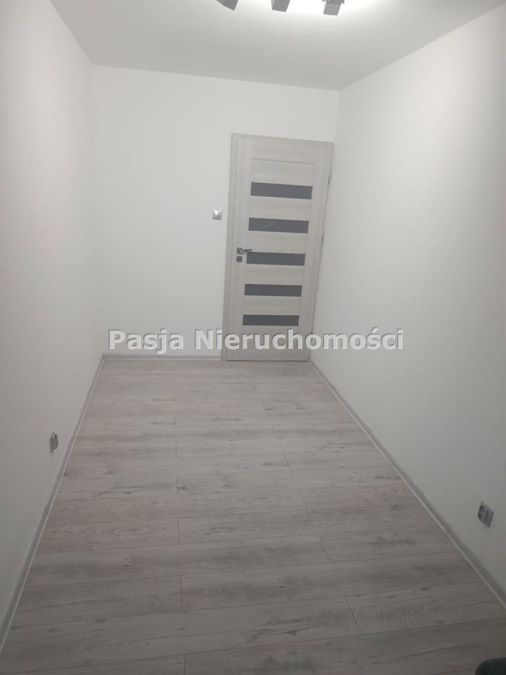 Mieszkanie 4-pokojowe Płock, ul. Batalionów Chłopskich. Zdjęcie 4