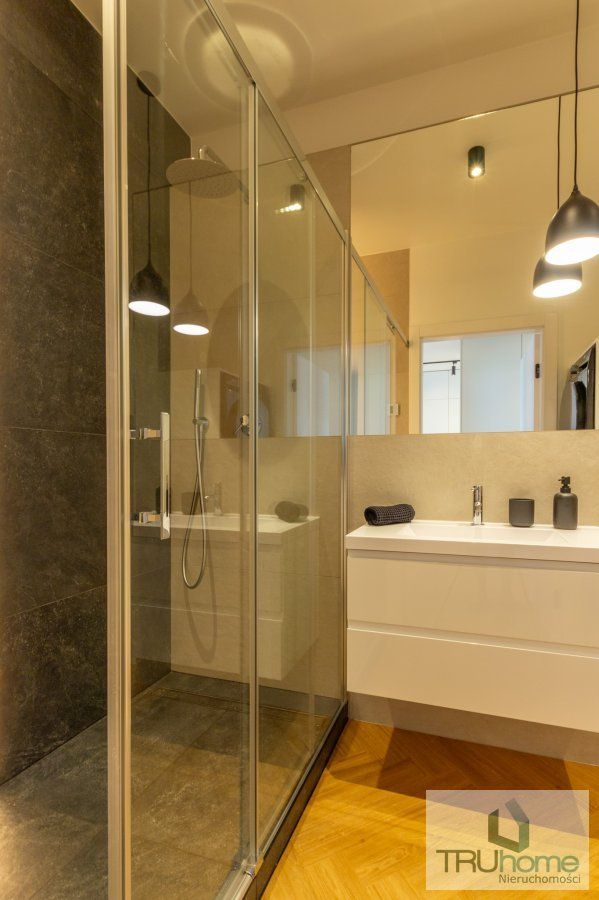 Mieszkanie 2-pokojowe Katowice Śródmieście, ul. Henryka Mikołaja Góreckiego. Zdjęcie 11