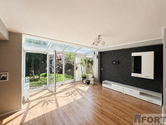 Mieszkanie 3-pokojowe Bezrzecze, ul. Anyżkowa. Zdjęcie 3