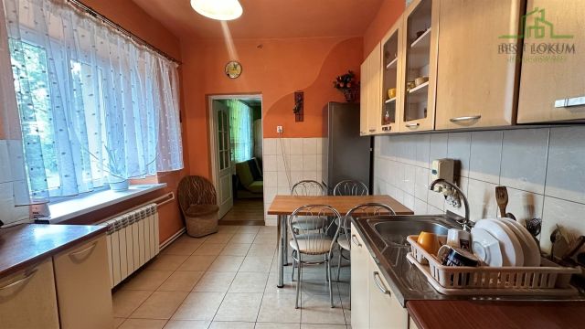 dom wolnostojący, 2 pokoje Kielce Białogon. Zdjęcie 6