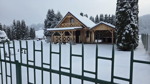 dom wolnostojący, 2 pokoje Gdów Ulice, ul. Stadnicka. Zdjęcie 1