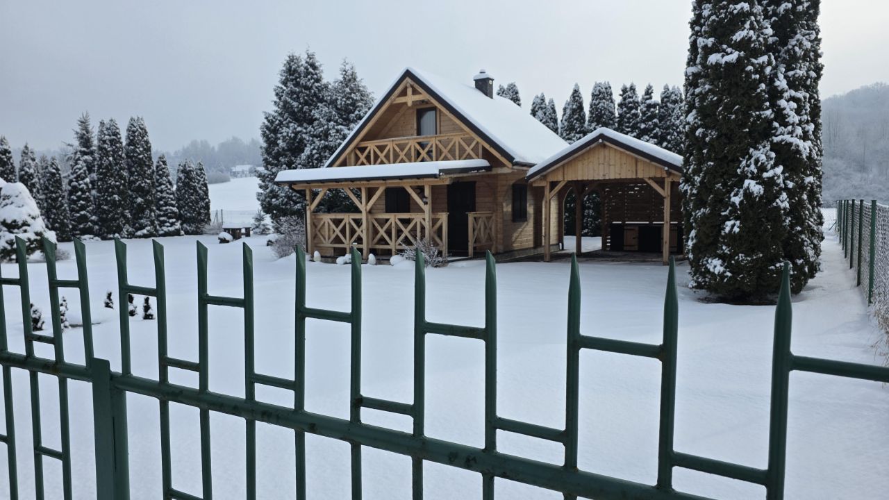 dom wolnostojący, 2 pokoje Gdów Ulice, ul. Stadnicka. Zdjęcie 1