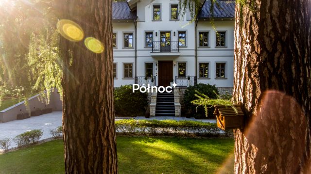 dom, 8 pokoi Polanica-Zdrój, ul. dr. Józefa Matuszewskiego. Zdjęcie 19