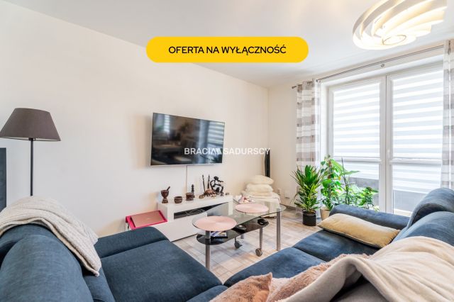 Mieszkanie 3-pokojowe Kraków Bieżanów, ul. Złocieniowa. Zdjęcie 1