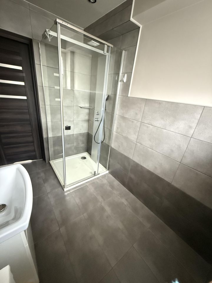 dom wolnostojący, 4 pokoje Jelenia Góra Czarne, ul. Podleśna. Zdjęcie 4