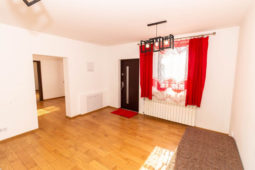 bliźniak, 5 pokoi Starachowice, ul. Jasna. Zdjęcie 8