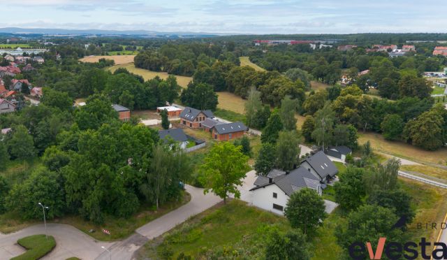 bliźniak, 5 pokoi Legnica. Zdjęcie 18